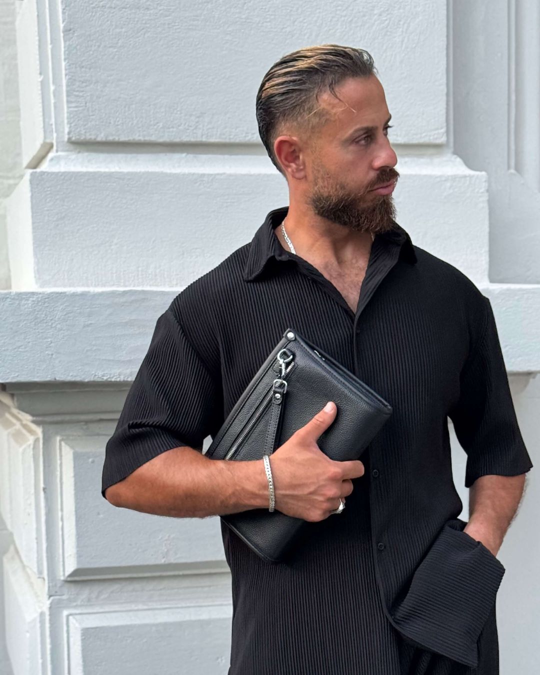 MOKHATIÈ™ | ELEGANZ FINGERTOUCH