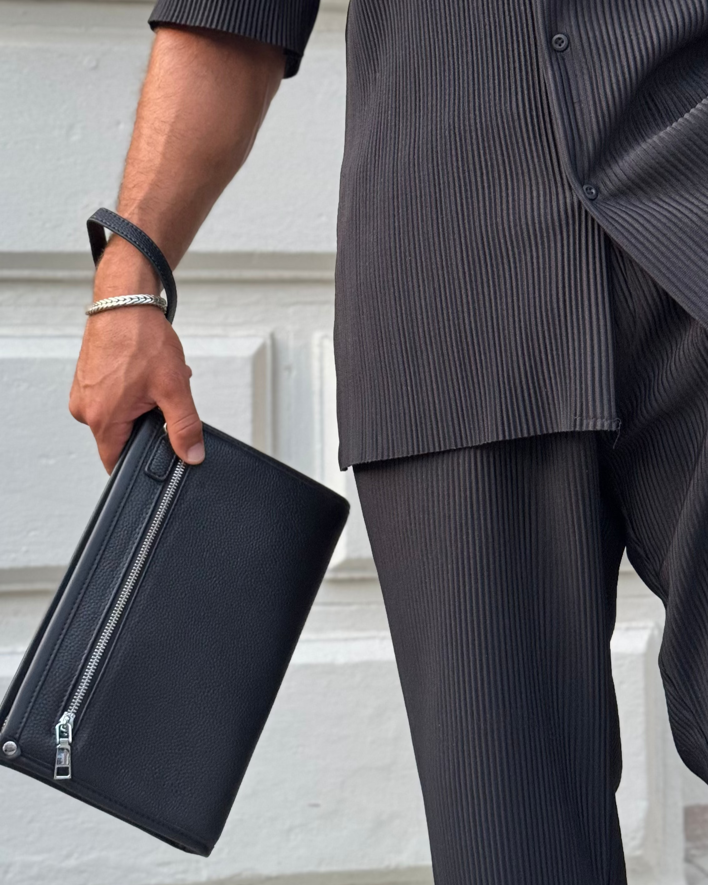 MOKHATIÈ™ | ELEGANZ FINGERTOUCH