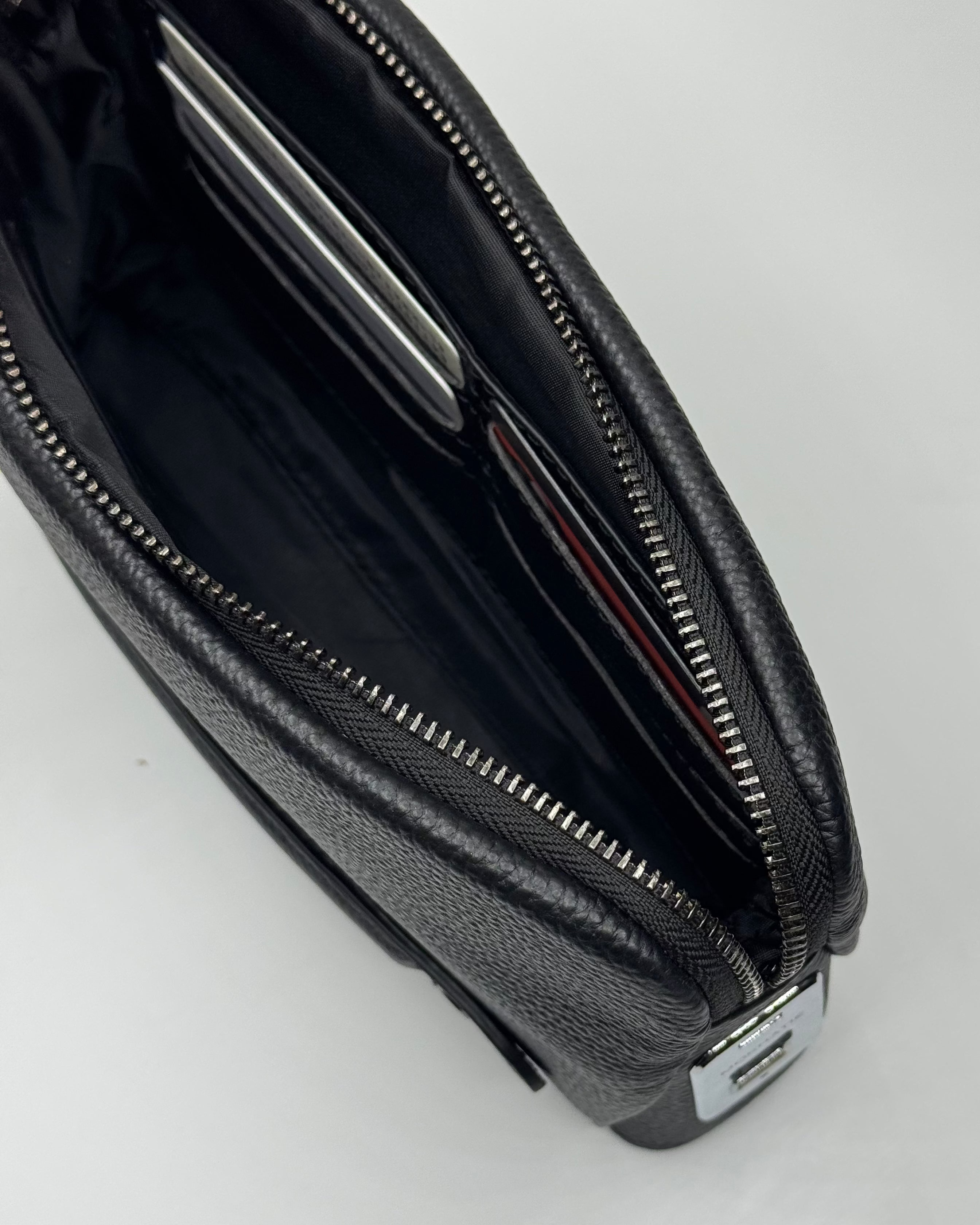 MOKHATIÈ™ | CLASSIC FINGERTOUCH