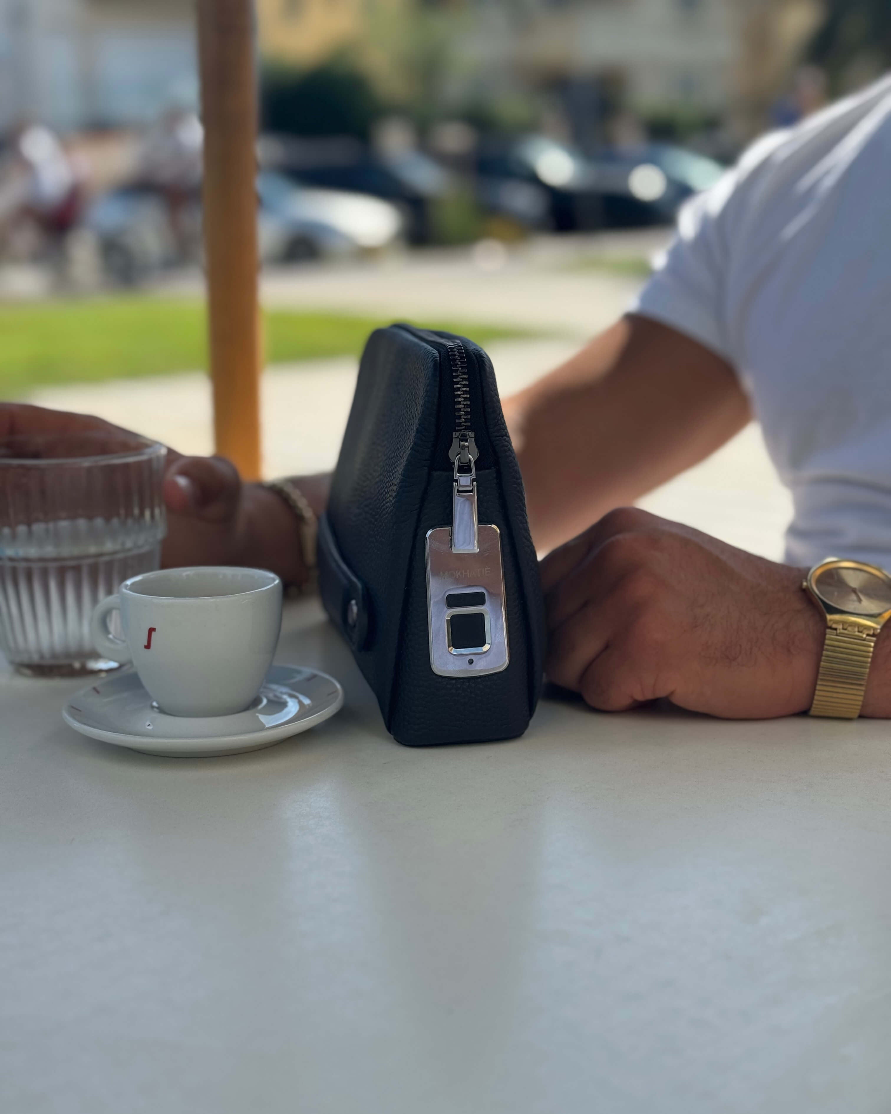 MOKHATIÈ™ | CLASSIC FINGERTOUCH